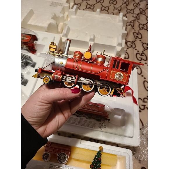 Hawthorne Village Budweiser Beer Holiday Express Train Set Masterpiece Railways - Picture 9 of 16